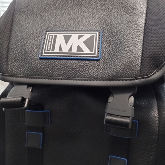 Brand New Michael Kors Backpack NWOT - Picture 6 of 6